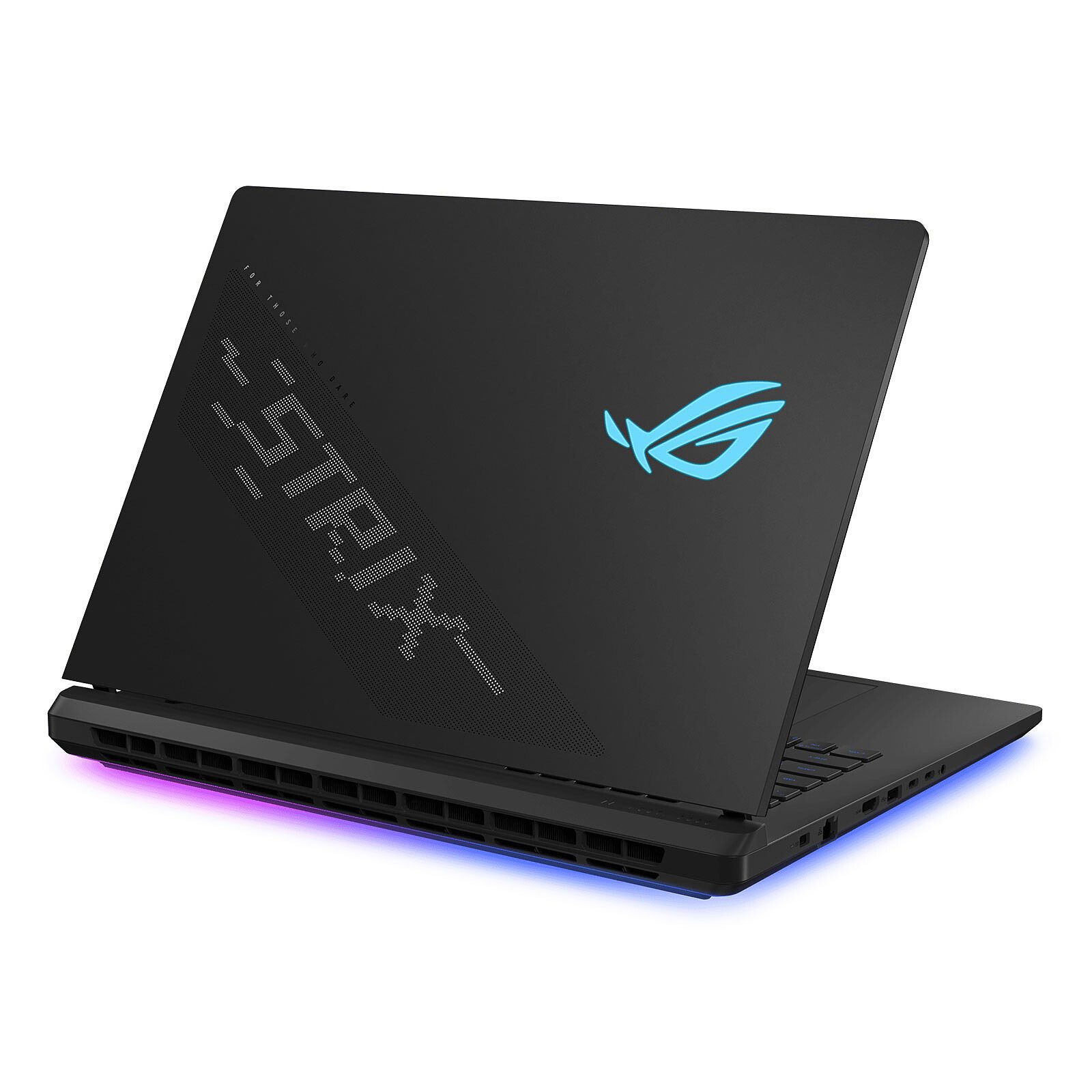 ASUS ROG STRIX SCAR 18 G835LX-SA083W 4 pc portable gamer ASUS